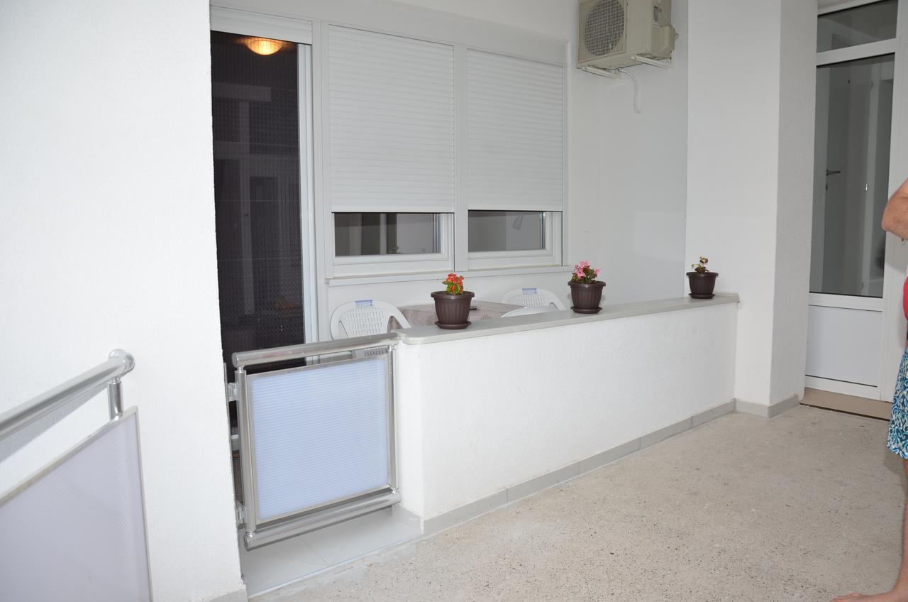 Apartman Ksenija Apartment Banja Koviljaca Ngoại thất bức ảnh